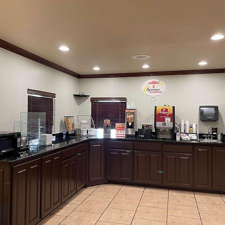 Super 8 By Wyndham Amarillo Central Tx Extérieur photo